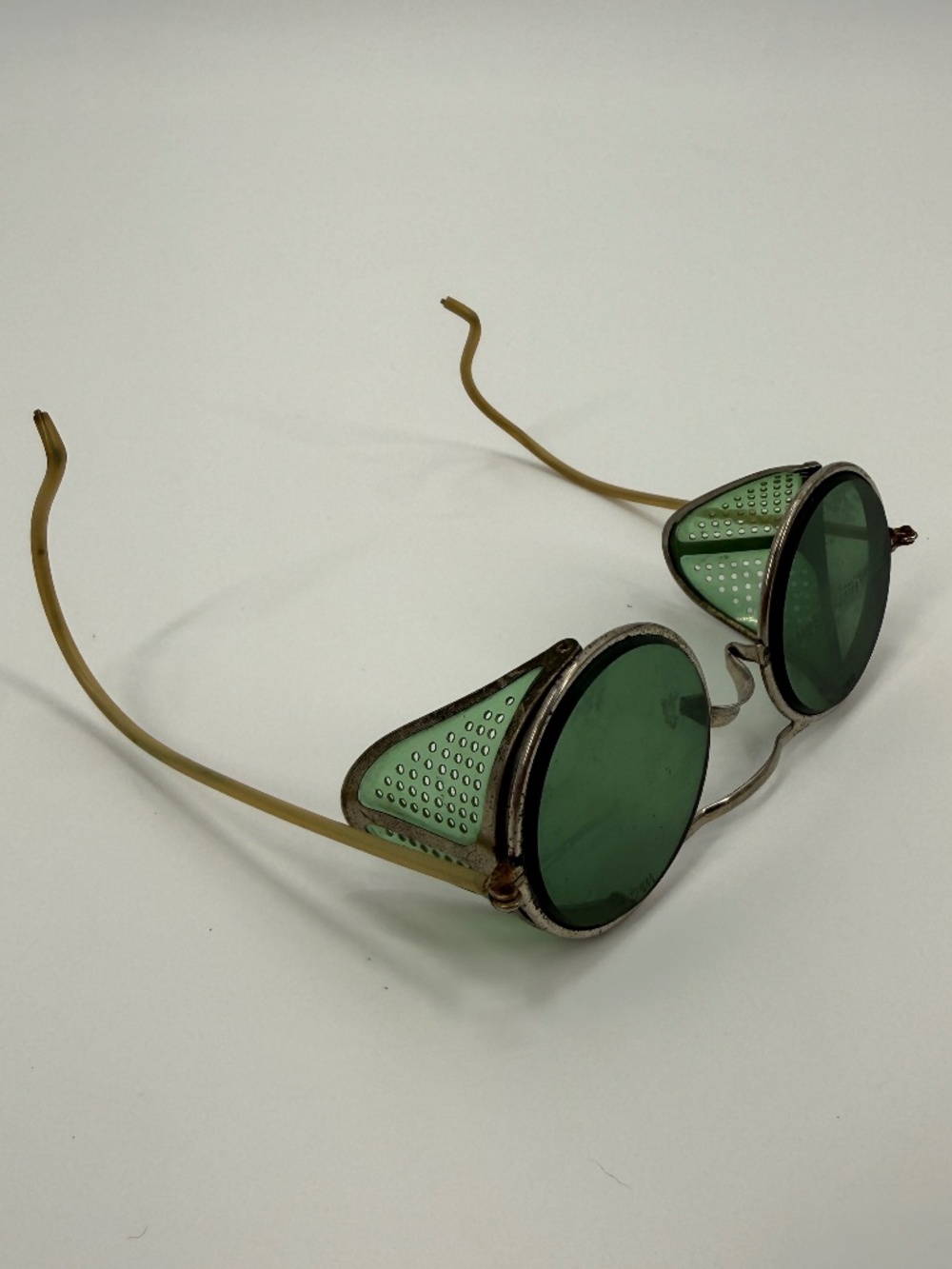 Antique Willson B Safety Goggles Glasses Green Lenses Side Shields Steampunk